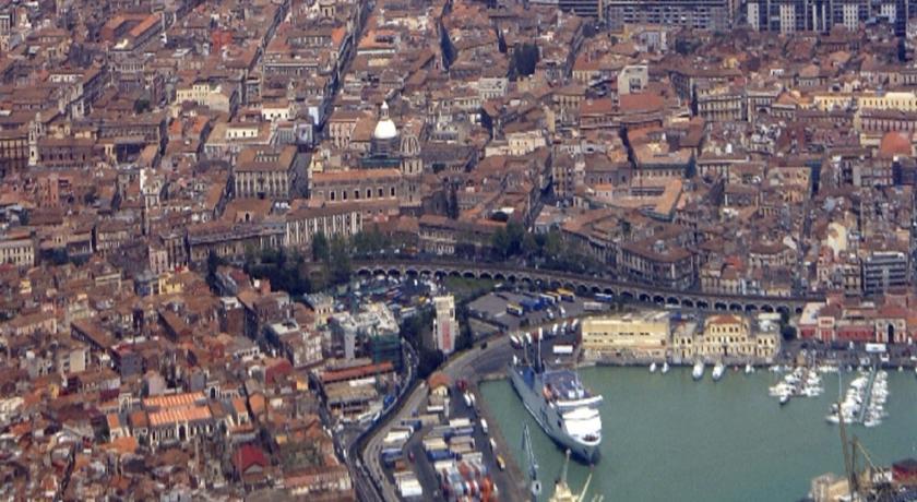 Gli Archi Apartamento Catania Habitación foto